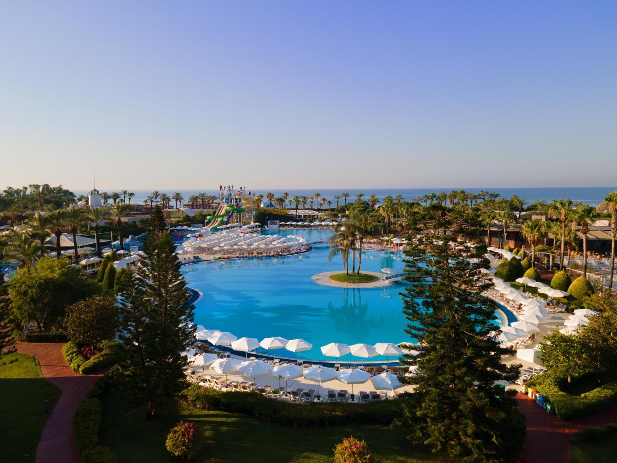 Miracle Resort Hotel Antalya Exterior photo